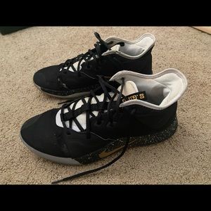 Nike Basketball Shoes